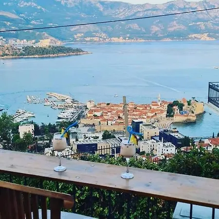 Kalina * Budva