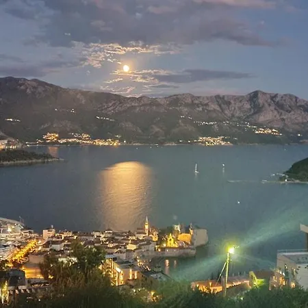 Kalina Apartment Budva