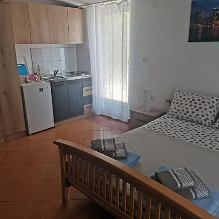 Kalina Apartment Budva